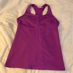 ATHLETA, sports active wear tank top with built in bra, medium, great near new